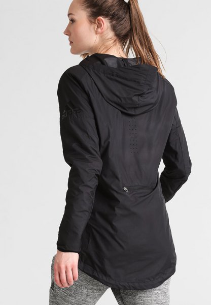 black tunic windbreaker with gray mottled cotton running tights
