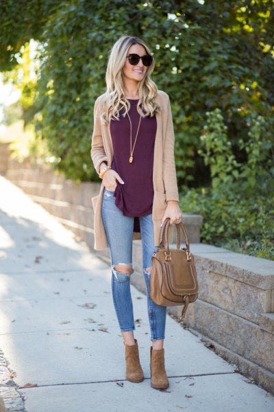 light brown cardigan with gray tank top and torn skinny jeans