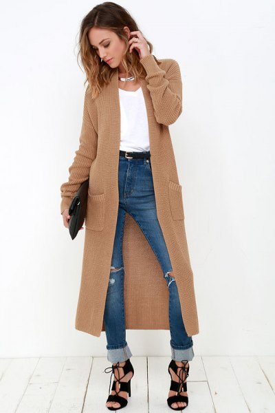 Tan Maxi sweater cardigan with white tank top and blue jeans with cuff