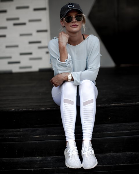 gray sweater with white tubular tights