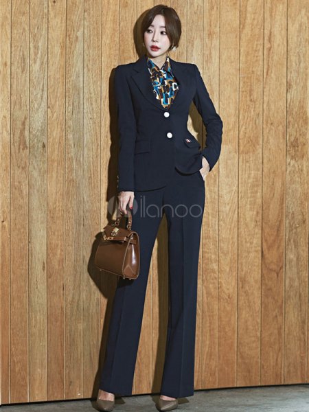 black slim fit blazer with matching trousers with wide legs and printed shirt
