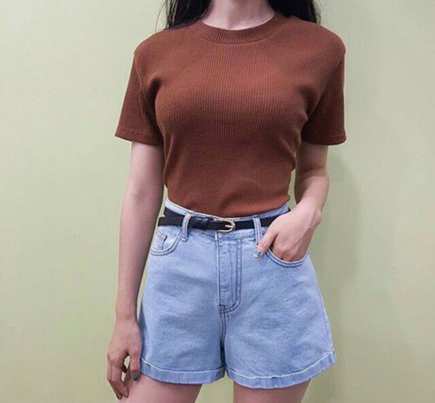 green ribbed slim fit short sleeve sweater with light blue, unwashed vintage jeans shorts