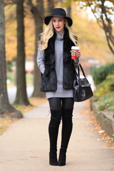black floppy hat with gray sweater in knee-neck and leggings