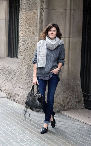 gray ribbed thick knit sweater with scarf and black ear bread