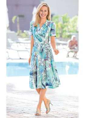 white and turquoise floral printed short-sleeved waist belt elongated dress