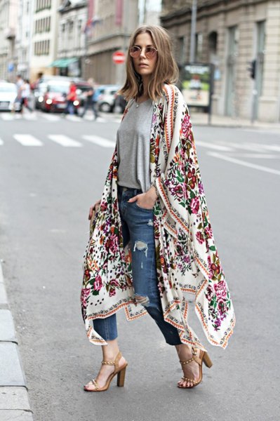 white maxi floral printed maxi cardigan with blue slim fit cropped jeans
