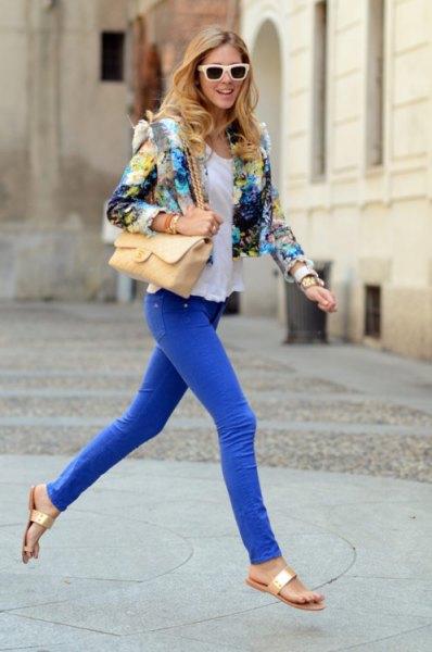 floral printed short blazer with royal blue skinny jeans