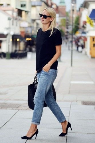 black t-shirt with blue cuff with loose fit jeans
