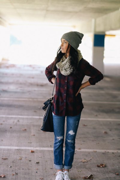 navy and dark green checkered shirt with blue ripped flannel cap jeans