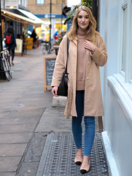light camel longline jacket with sweater neck and skinny jeans