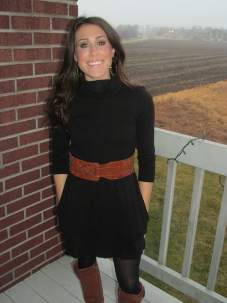 black mini half sleeve sweater dress with brown wide belt