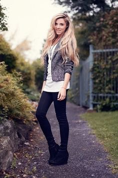 black boots with heather gray blazer and long white tee