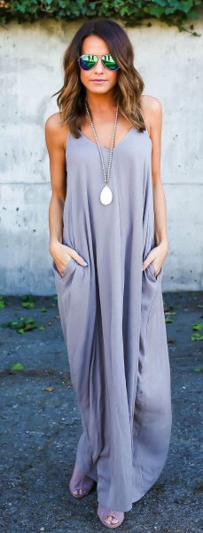 lavender maxi shift dress with silver open toe heels