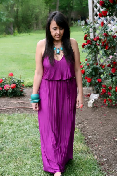 purple v-neck sleeveless gathered waist pleated dress