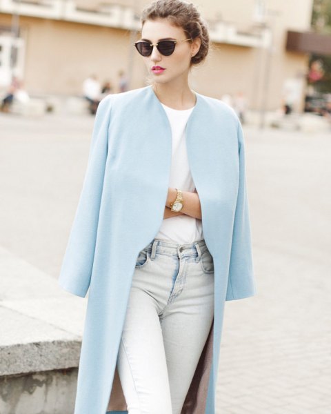 longline blazer with white tee and light blue jeans