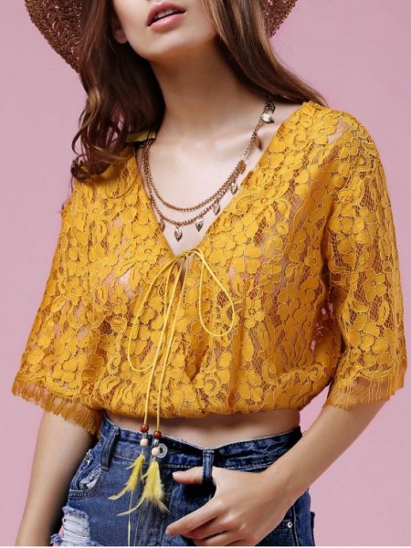 golden lace half pure cropped blouse with straw hat