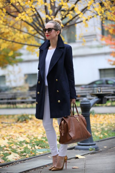 black wool coat with light gray skinny jeans and bronze heels