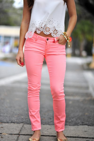 white lace cropped halter with pink jeans