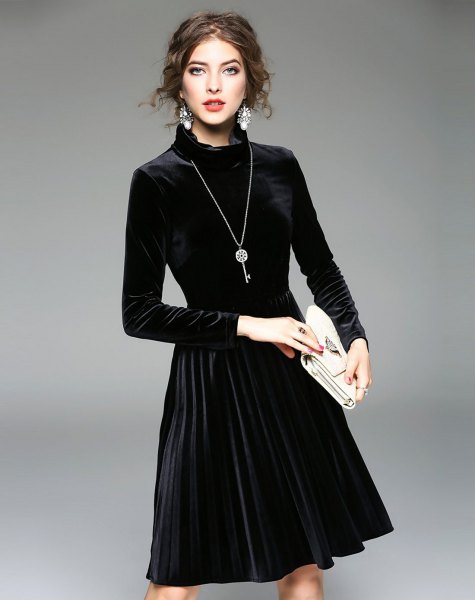 black long sleeve mock neck velvet mid-length dress