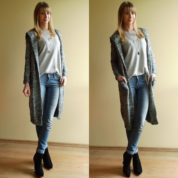 gray sweater light blue skinny jeans