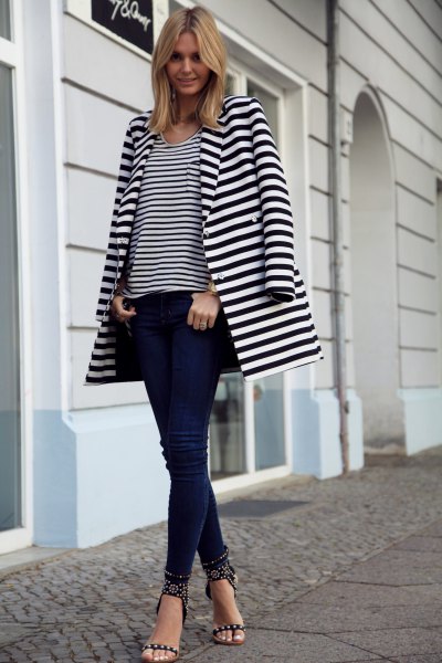 long blazer black and white striped tee skinny jeans