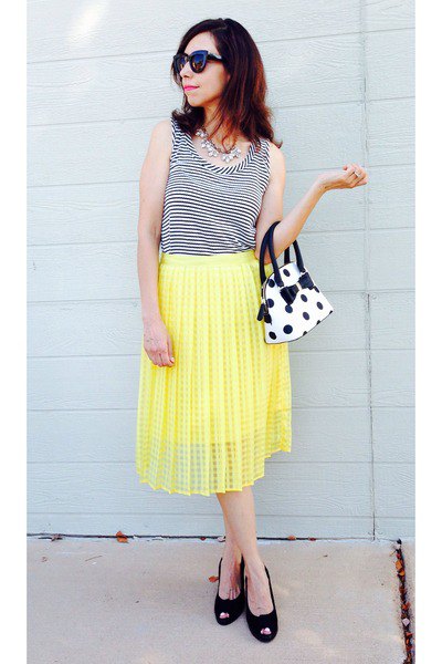 white and black polka dot wallet striped vest top yellow pleated skirt