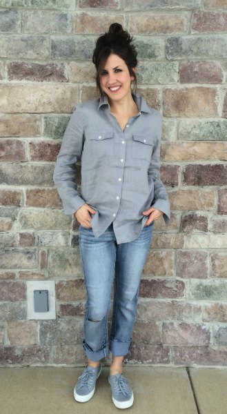 gray button up shirt cuffed boyfriend jeans