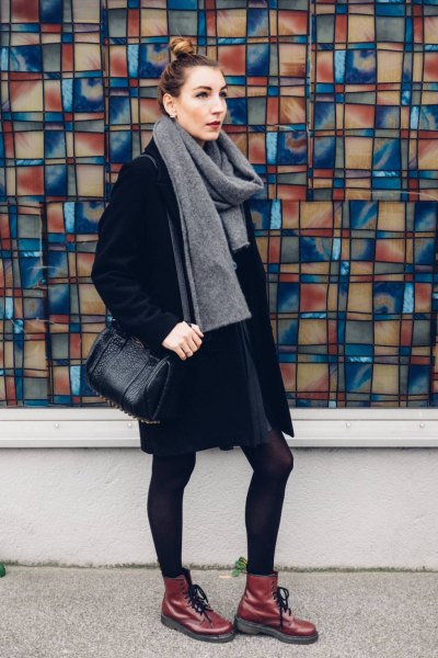 gray cashmere scarf all black outfit