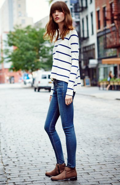 white and navy striped long-sleeved top blue mouth stretch jeans