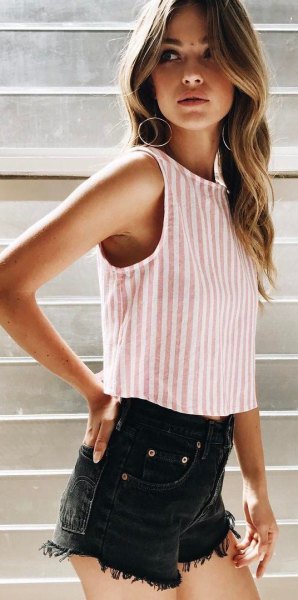 white and gray vertical striped sleeveless top black shorts