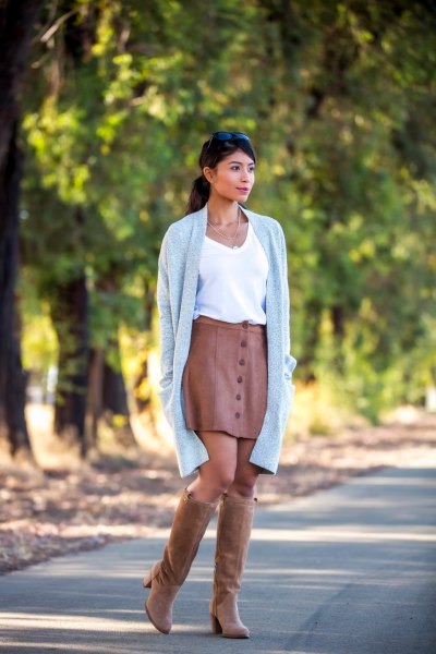 brown suede knee high boots color matching leather skirt