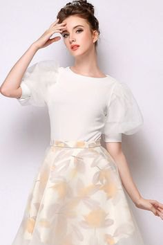 white two toned puff sleeve top flare skirt