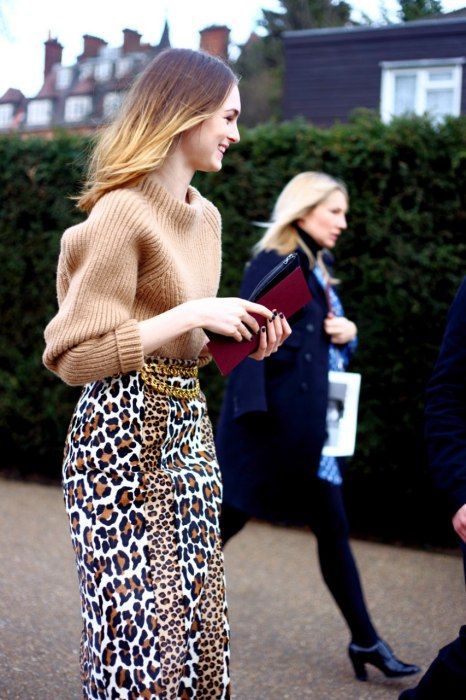 sweater with leopard print