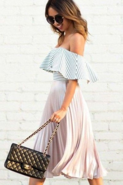 black and white striped top pleated skirt