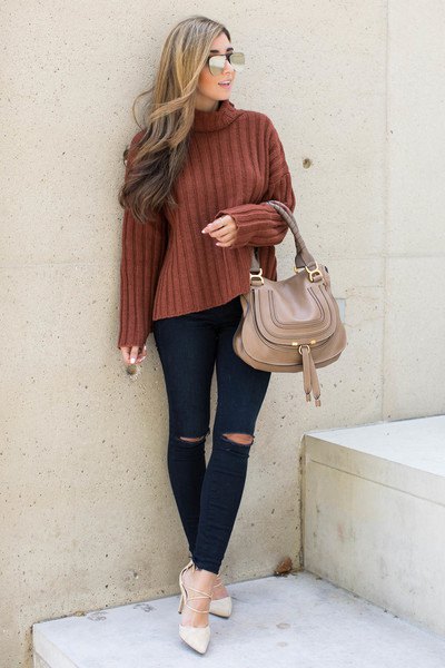 green mock neck ribbed sweater black jeans