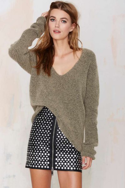 gray v-neck oversized ribbed sweater polka dot skirt
