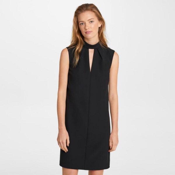 black dress with keyhole in black neck