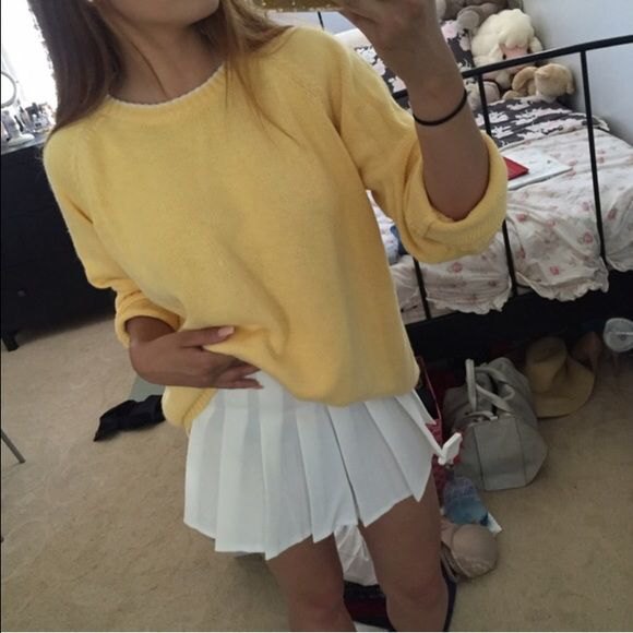 yellow knitted chunky sweater