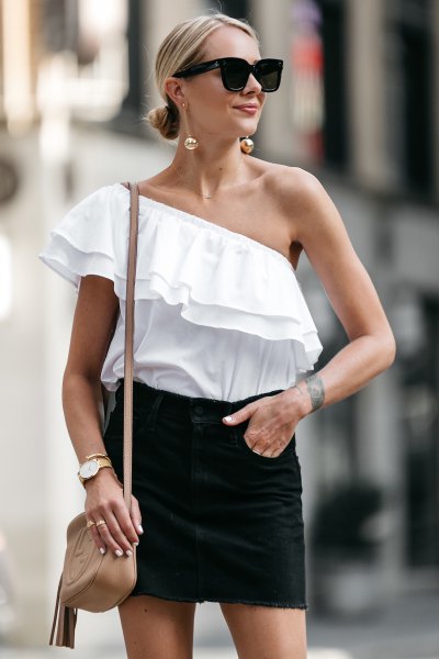 a shoulder-white ruffle top black mini skirt