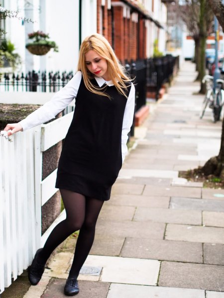 white shirt black sleeveless knit sweater dress oxford shoes