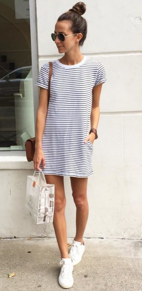 horizontal striped tee dresses white cloth shoes