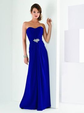 JOR_Draped Europe Chiffon strapless dress with pearl necklace