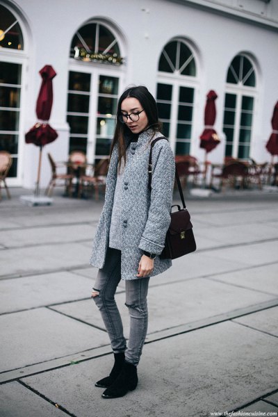 gray cocoon coat with matching ripped skinny jeans and suede shoes