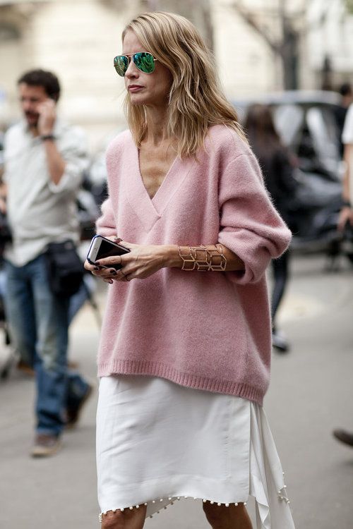 v-neck sweater pink love