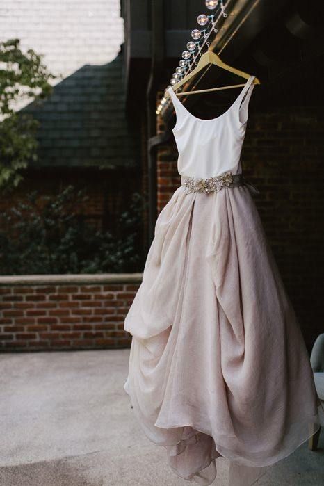 Casual Wedding Dresses For The Minimalist | Backyard wedding .