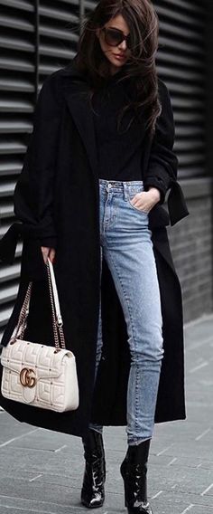 Black Duster Coat Outfit Ideas