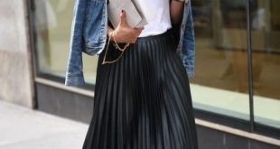 How to Style Black Pleated Skirt: 15 Low-Key Beautiful Outfit .