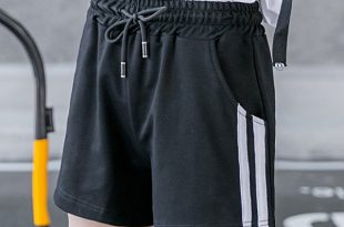 How to Style Black Sweat Shorts: Top 15 Sporty Outfit Ideas for .