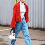 how-to-wear-boyfriend-jeans-outfit-ideas-red-coat | Ecemel