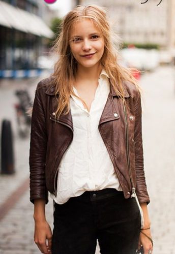 Brown Leather Jacket Outfits
  for Women